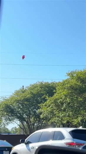 The way I immediately yelled like this when I saw this balloon #spongebob #spongebobmeme #patrickstar #patrickstarmeme #spongebobandpatrick #savepatrick #fyp #foryoupage #viral #funnymeme #meme #memes #memesdaily