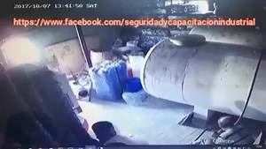 ¿Cómo evitar estos accidentes? COMENTA ⚠️ COMPARTE https://www.facebook.com/seguridadycapacitacionindustrial | Seguridad Industrial