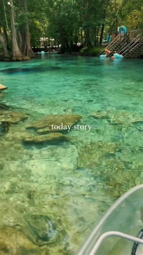 Crystal Clear Blue Water at Ginnie Springs Clear Kayaking Tour | Best Kayaking Experience Florida ☀️
