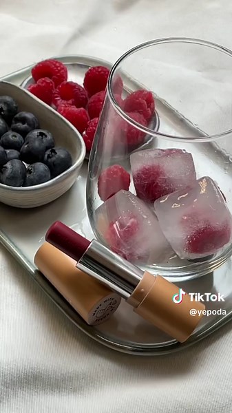 Berry Obsession: Enhance Your Look with Yepoda Lip Balm
