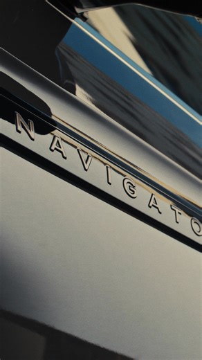 Where style meets space. The all-new 2025 Lincoln Navigator® SUV. | Lincoln