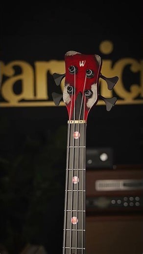 Warwick Custom Shop #24-4400 - Streamer Stage I - Aged Red Chrome Finish