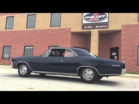1966 Chevelle SS 396 v8 massive burnout