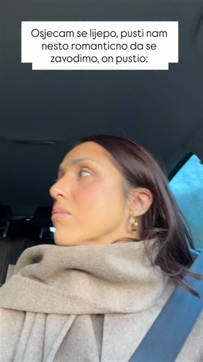 Ilda Humic on Instagram: "Muška romantika be like:"
