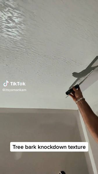 Tree Bark Ceiling Texture Techniques for New Constructions