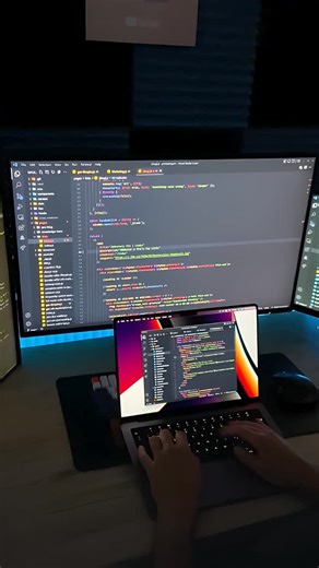 JavaScript Mastery on Instagram: "Comment JSM PRO and get your FREE access for 14 days! 🔥"