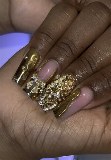 CLEVELAND NAIL TECH 🫧 (@nailedbymonet)’s videos with Burning Blue - Mariah the Scientist