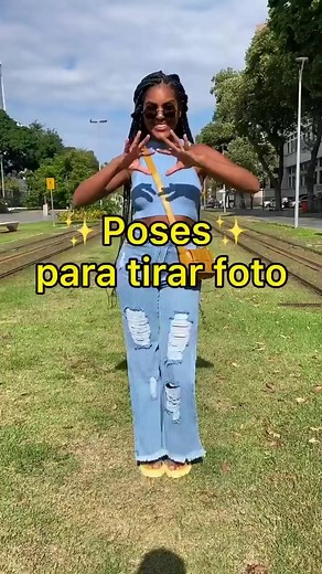 2.8K views · 99 reactions | Sassy and simple pose tutorial ****Follow for modeling tips, poses and tutorials Instagram @the_spraytan_guru VIDEO NOT MY OWN – ALL CREDIT TO THE CREATOR AND MODELS #models #modelposes #modeltutorial #posetutorial #the_spraytan_guru #thespraytanguru #influencers #contentcreators #teenagers #teenagerlife #posetips | The Spraytan Guru | Facebook