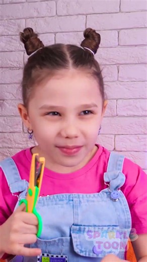 🎨 Colorful Nails Game! Learn Colors And Be Careful 💅 #Learning #Kids #Shorts