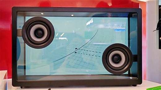 CCJBL 音响响应透明，全新升级便携设计，30小时续航畅享音乐自由，IPX7防水无惧风雨，一键连接稳定不掉线，户外露营通勤皆宜，真实用户口碑推荐。