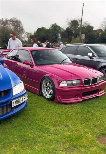 The 1994 BMW 325i (E36) is a 3rd-generation luxury compact (produced 1990–2000) featuring a 2.5L M50 inline-six engine, producing 189 hp and 179 lb-ft of torque. Known for balanced rear-wheel-drive handling, it was available as a sedan, coupe, convertible, and touring. Common issues include rust in rear arches and cooling system weaknesses. It has a 0-60 mph time of approximately 7.4-7.8 seconds with a top speed of 145 mph. #bmw #e36 #sportscar #viral #fyp @SC4RL3TT👸🏻❤️ @B-road@thestag @bmw