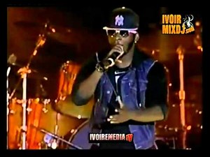 COMMANDANT KONE ZABRA - DJ ARAFAT CONCERT - DJ Arafat enflamme Dakar