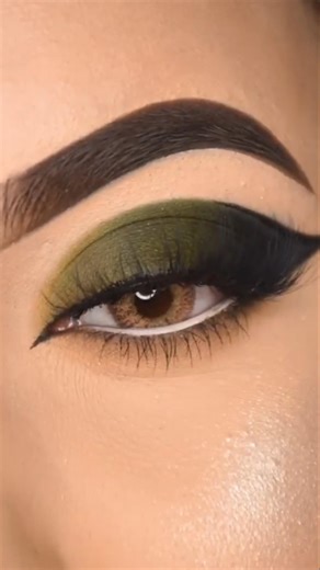 Olive Green Eye Makeup Tutorial