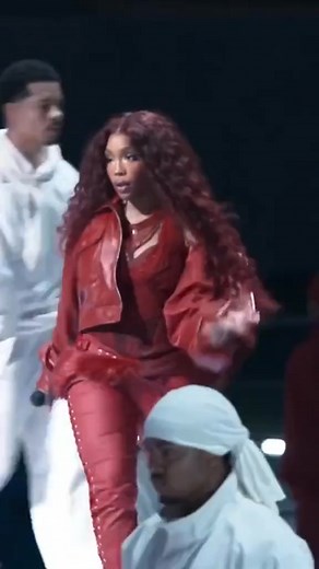 She knew that mic was on 🔥 #sza #superbowl | JANO