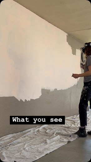 Katy Yeaw on Instagram: "Using a VR headset and the contour app to trace out my design for a new upcoming mural! It’s the coolest thing, even if you look like a freak while you’re using it."