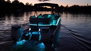 Double-decker, twin-engine, PTX performance, fog fishing and sunset smiles. 2020 presented us with some of our best pontoons we've ever made! Check out our favorite moments from 2020. Happy New Year! #premier #premiermarine #premierpontoons #pontoons #boats #luxurypontoon #performancepontoon #newyear #2021 Find your Premier on our website: https://pontoons.com | Premier Marine