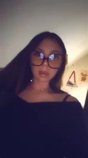 Vidéos de Lysa.iaa (@lysa.iaaa) avec son original - Lysa.iaa
