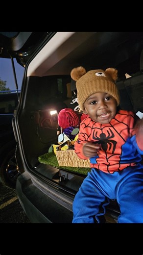 31 reactions · 5 comments | Auntie’s little helper is on the job! My...