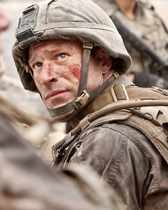 Marvel Looking to Work with Aaron Eckhart — GeekTyrant