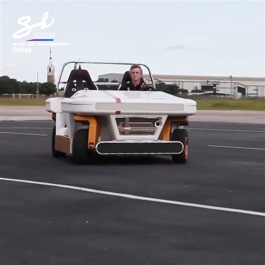 NASA's sideways-driving moon buggy grooves! 🌕 | SB Tech