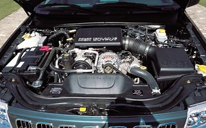 Chrysler Builds Final 4.7-Liter V-8 in Preparation for Pentastar V-6