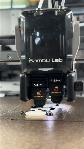 Bambu H2d tool change during multicolor print.