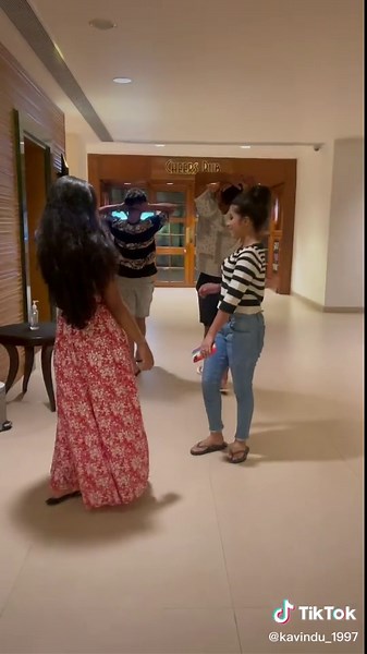 Harshi Rasanga and Kavindu's Stunning Wedding in 1997