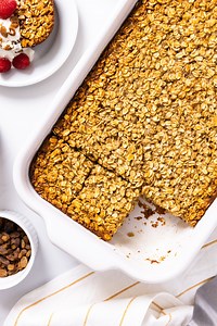 PRINT the recipe: https://www.wyseguide.com/baked-oatmeal/ Baked oatmeal sounds mundane. I get it: who wants oatmeal to be baked? Give this one a try and you will understand. It’s delicious and a great, quick grab-and-go breakfast! INGREDIENTS - 4 eggs - 3/4 cup applesauce - 1 cup Greek yogurt - 1 cup whole milk - 2 tsp vanilla extract - 1/2 cup honey - 6 cups old-fashioned rolled oats - 3 tsp baking soda - 1 tsp salt INSTRUCTIONS - Preheat oven to 350°F. Grease a 9×13-inch baking dish and set i