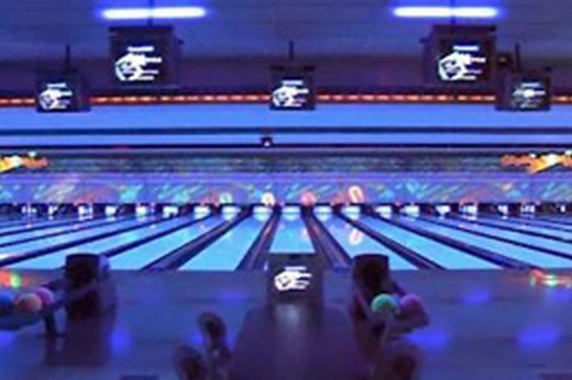 Cosmic Bowling | Glow Bowling | Coral Lanes | Rothschild WI