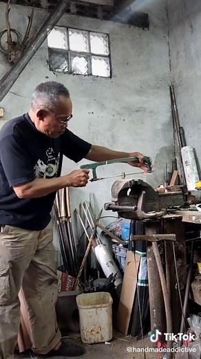 Crafting a Traditional Katana Sword: From Forge to Finish