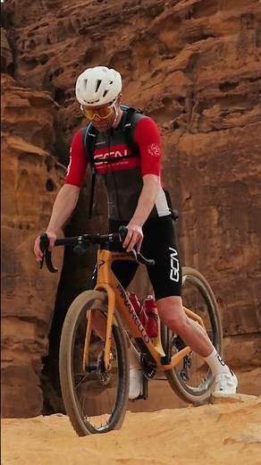 Road Cyclist Vs Gravel Cyclist? 🚴