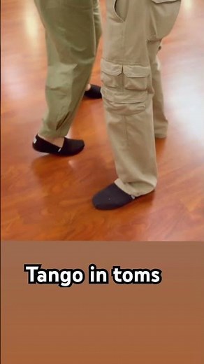Learning Milonga style basic step #tango dance