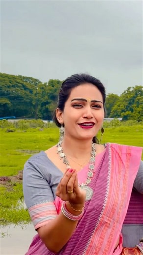 Splendor Firavtoy Maza Janu Kasa Gra Gra ❤️ || Dance Video #vairalshort #marathisong #ytshorts