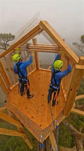 300 Days Building a 100m Sky-High Tree Cliff Cave House with Carved Stone Rooms Using Primitive