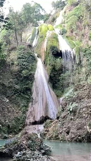🌿 Green Jungle Park – Hoi Khua Waterfall | Hidden Gem in Luang Prabang 🇱🇦