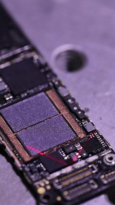 636K views · 7.3K reactions | Laser the chip to see what it is inside | 2UUL REPAIR | Facebook