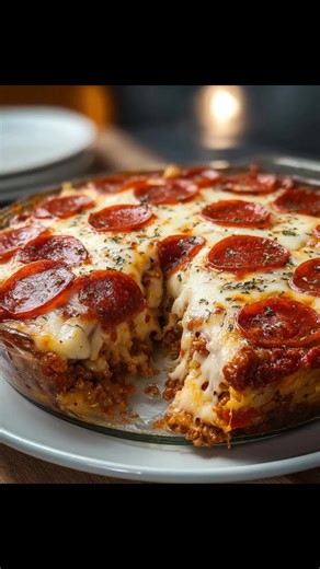 Pepperoni Pizza Casserole: Guilt-Free Comfort in Every Bite ...... Full Recipe in Coʍmеոτ 💬 | Made By Luna