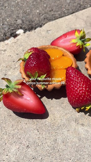 fake tarts! 🎬🍿 || #fakefood #movieprops #movietok #moviescene #movieclip #moviescene #fauxfood #props #propmaking #netflix #netflixseries #filmmakers #filmmaking #filmmakerslife