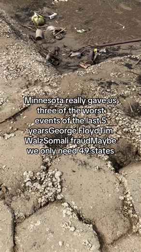 Ruby Mae (@stella.how_0)’s videos with Shrimp Fried Rice Juke (Radio Edit) - King Trilla X