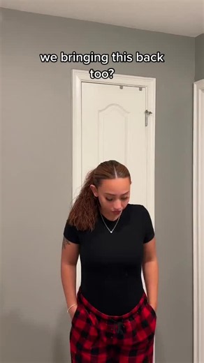 Video của Breana clough (@breana.clough_) với bản nhạc original sound - Breana clough