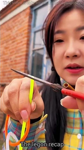 The Secret of the Glow Stick! How Did the Jar Start Glowing?