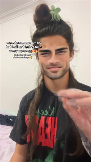 Dyeing My Hair Pastel Blue for the Holidays