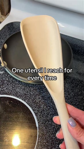 Essential Kitchen Tools: Must-Have Cooking Utensils