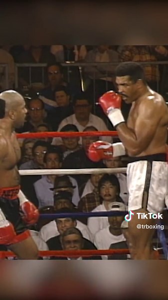 Heavyweight Knockout: Mike White vs Tony Gibson