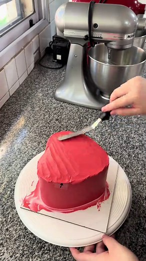 Preparando una Mini Tortita para un Casamiento Especial