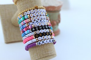 Heishi Bracelet | Personalized Name Bracelet | Custom Name Beaded Bracelet | Gift for Her | Clay Bead Bracelet - Etsy