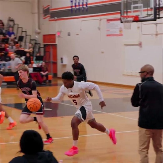 #5 Both Ends of the Floor Highlight Hiram Johnson vs Foothill on 1-8-26. #highschool #basketball