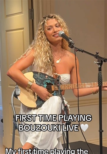 My first time playing the bouzouki live 🥹🇨🇾🪕 shoutout to the best teacher Mario Constantinou 🤍 #bouzouki #μπουζουκι #antigoni #tzamaika #τζαμαικα #ελληνικοτικτοκ #κυπροςτικτοκ #κυρια #greekmusic #cyprushighcommision #cypriot #ελλινικατραγουδια
