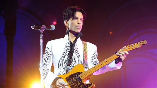 Prince Charts A Pair Of New Vinyl Bestsellers