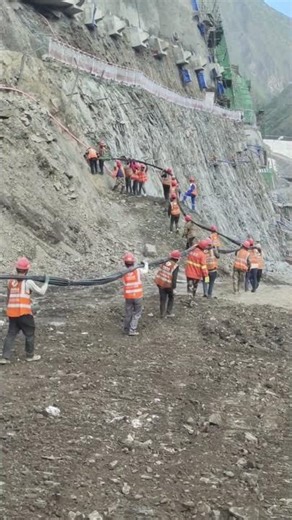 Mountain Slope Protection: How Anchor Cables Work #EngineeringTips #SlopeSafety #ConstructionHacks